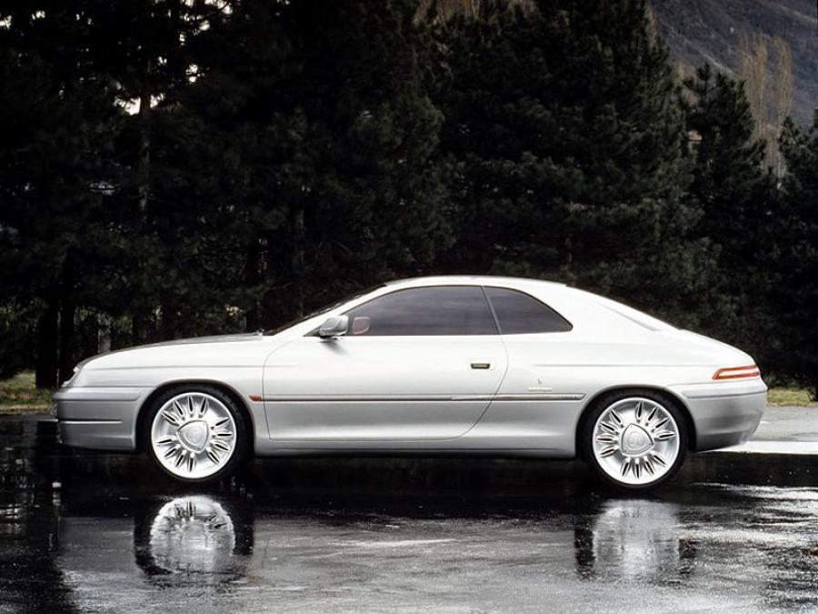  Lancia Kayak Concept 1995 года  (фото 4 из 6)